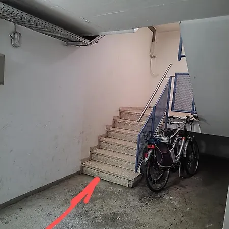 Apartment Cozy With Parking Garage Near Outlet *