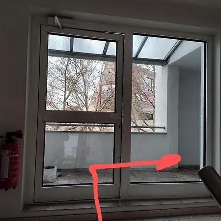 Cozy With Parking Garage Near Outlet * Metzingen (Tubingen)